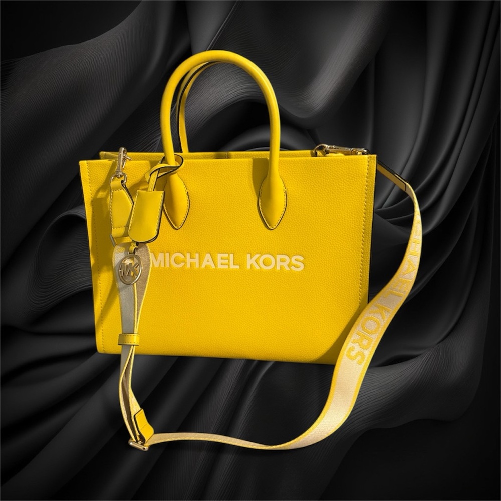 Michael Kors Tote— Like new!  only carried a handful of times.